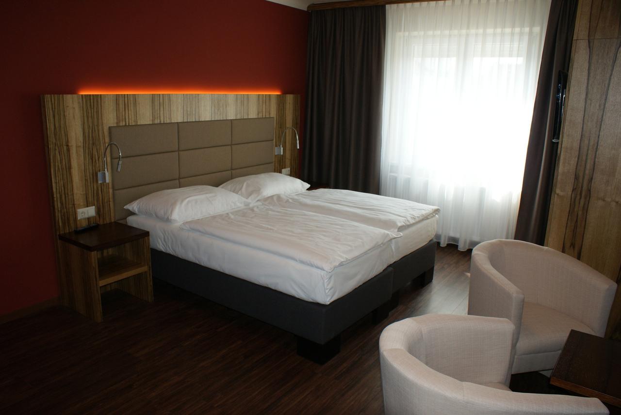 Stetten Hotel-Restaurant Schweinberger מראה חיצוני תמונה